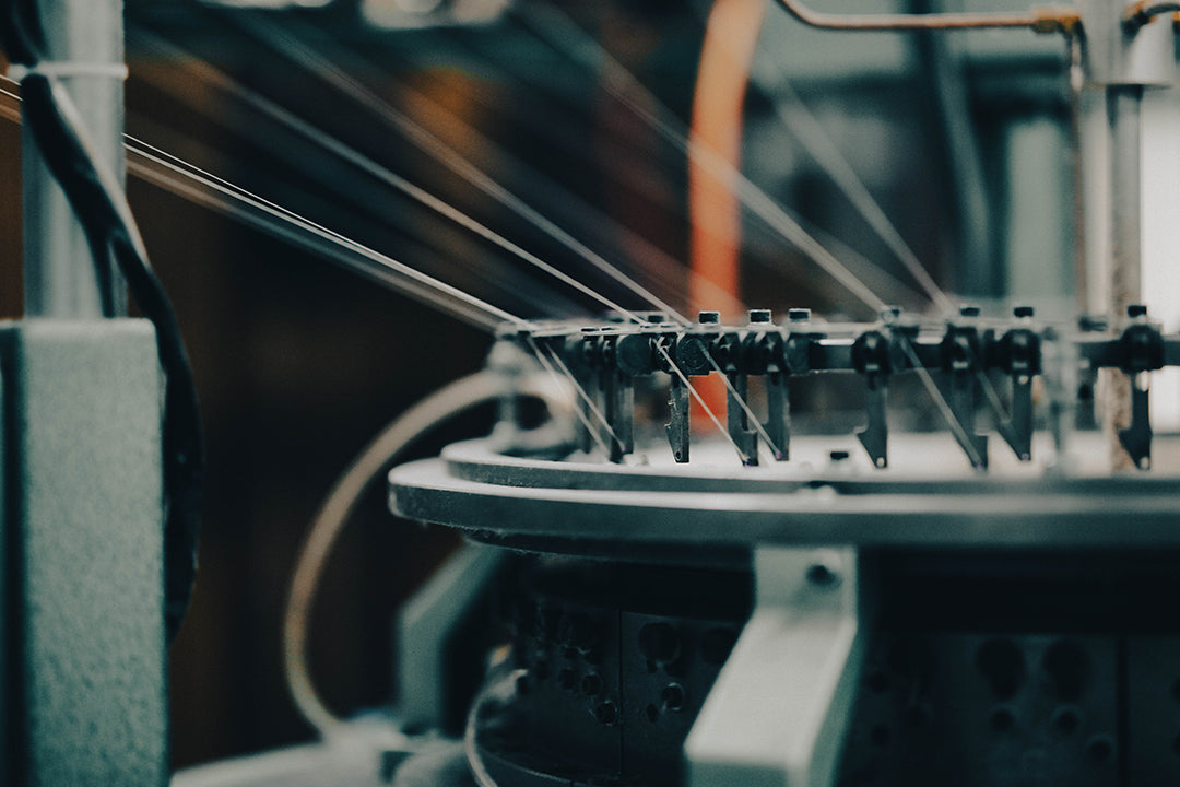 生産背景:和歌山県「アズマ編み機」