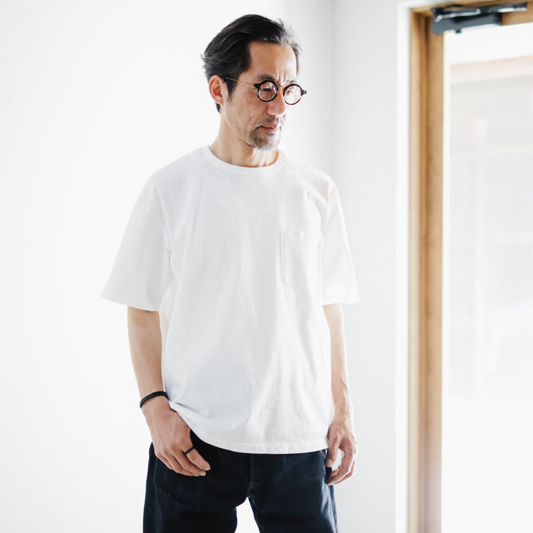 Classic Col. / BIG Silhouette Crewneck Pocket T-shirt
