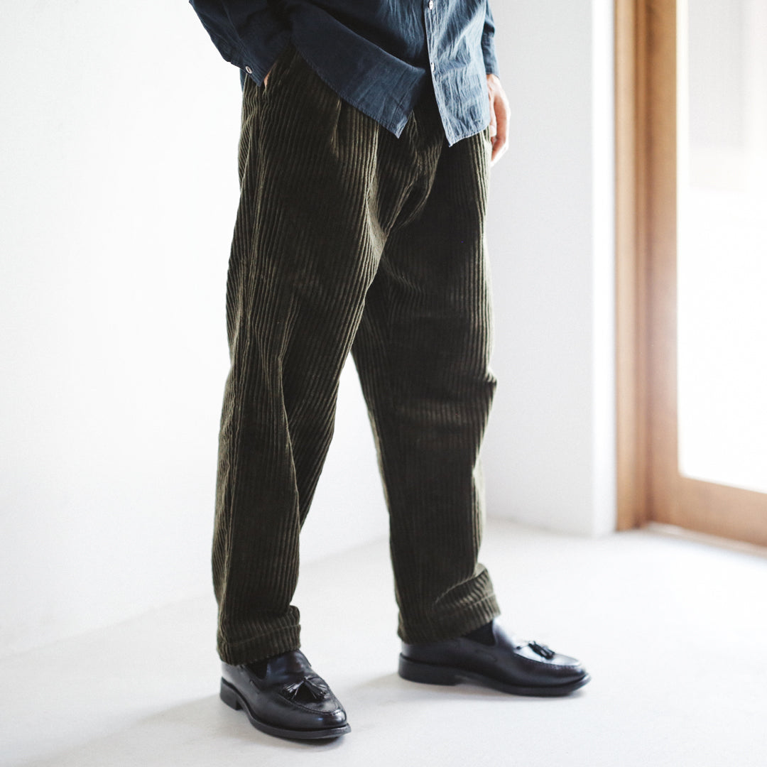 Limited Edition Col. / " Extra-Wide Corduroy " Slacks