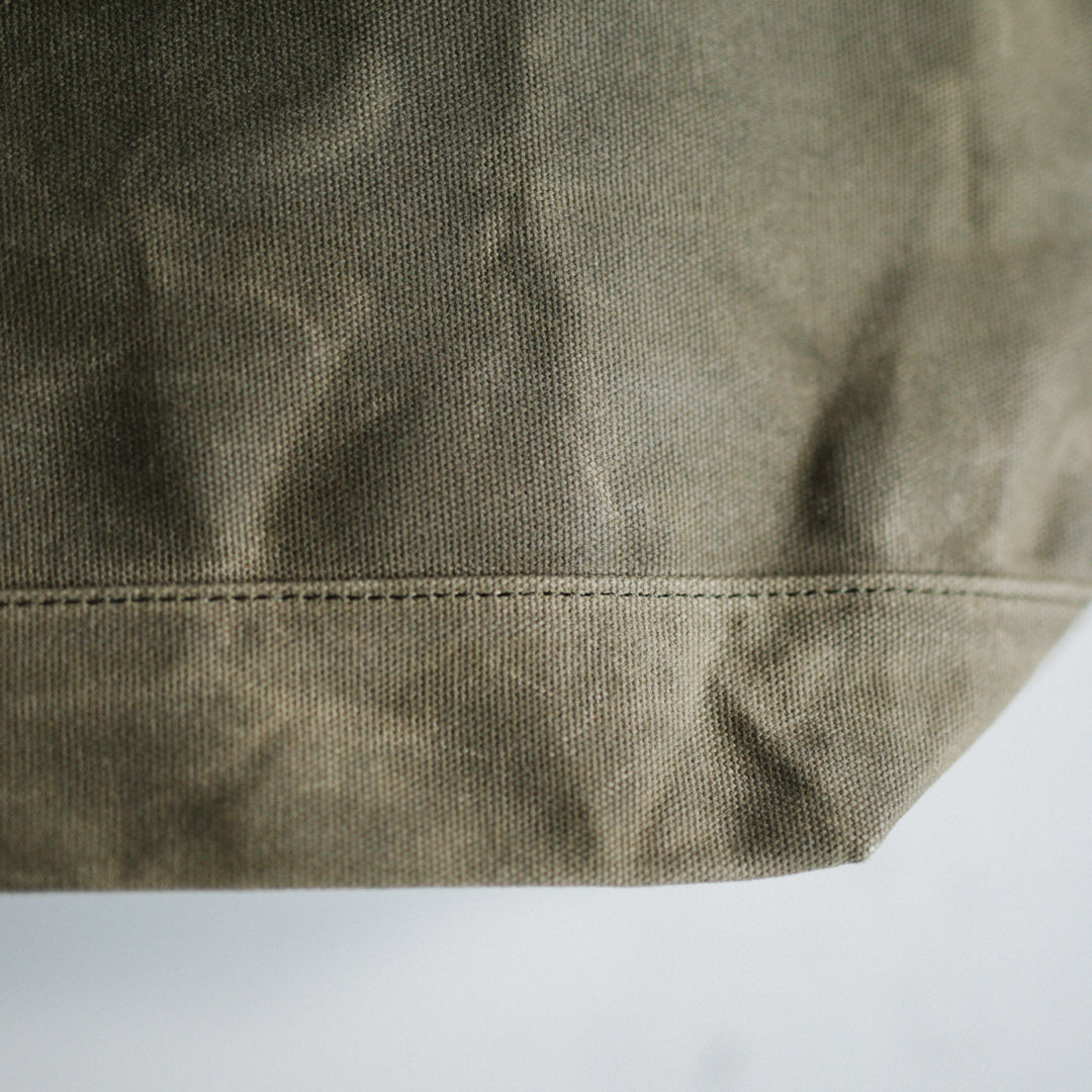 Classic Col. / Oil Canvas Tote Bag
