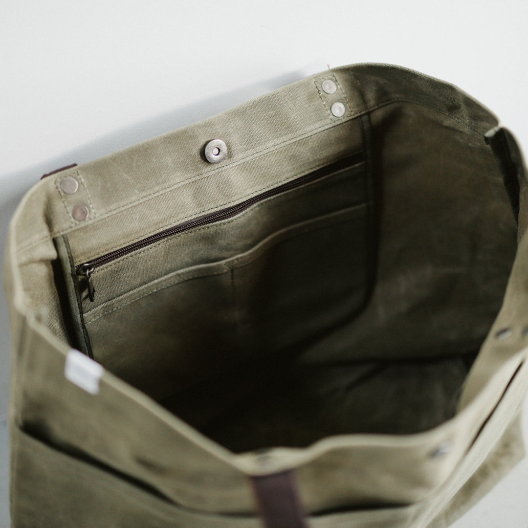 Classic Col. / Oil Canvas Tote Bag