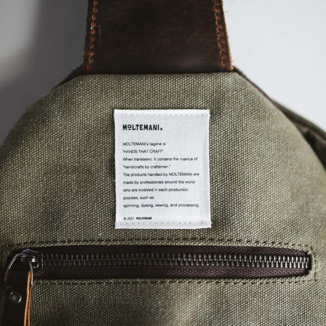 Classic Col. / Oil Canvas Body Bag