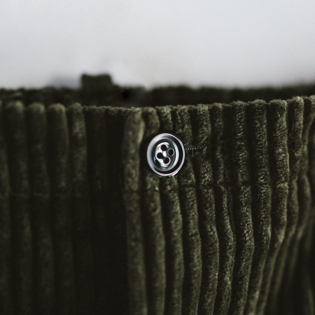 Limited Edition Col. / " Extra-Wide Corduroy " Slacks