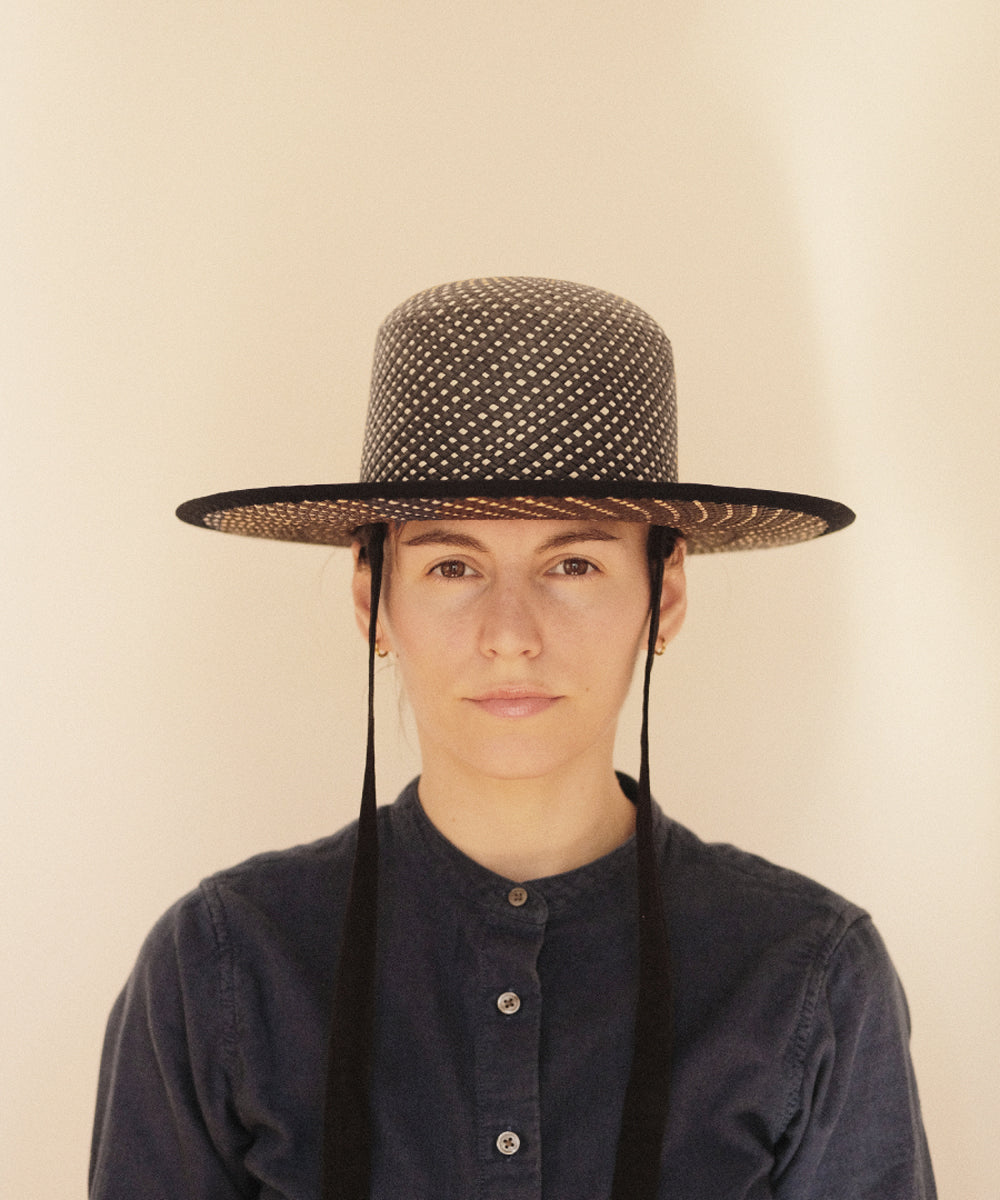 Italian Artisans Col. / Wide Brim Black Hat / Panama