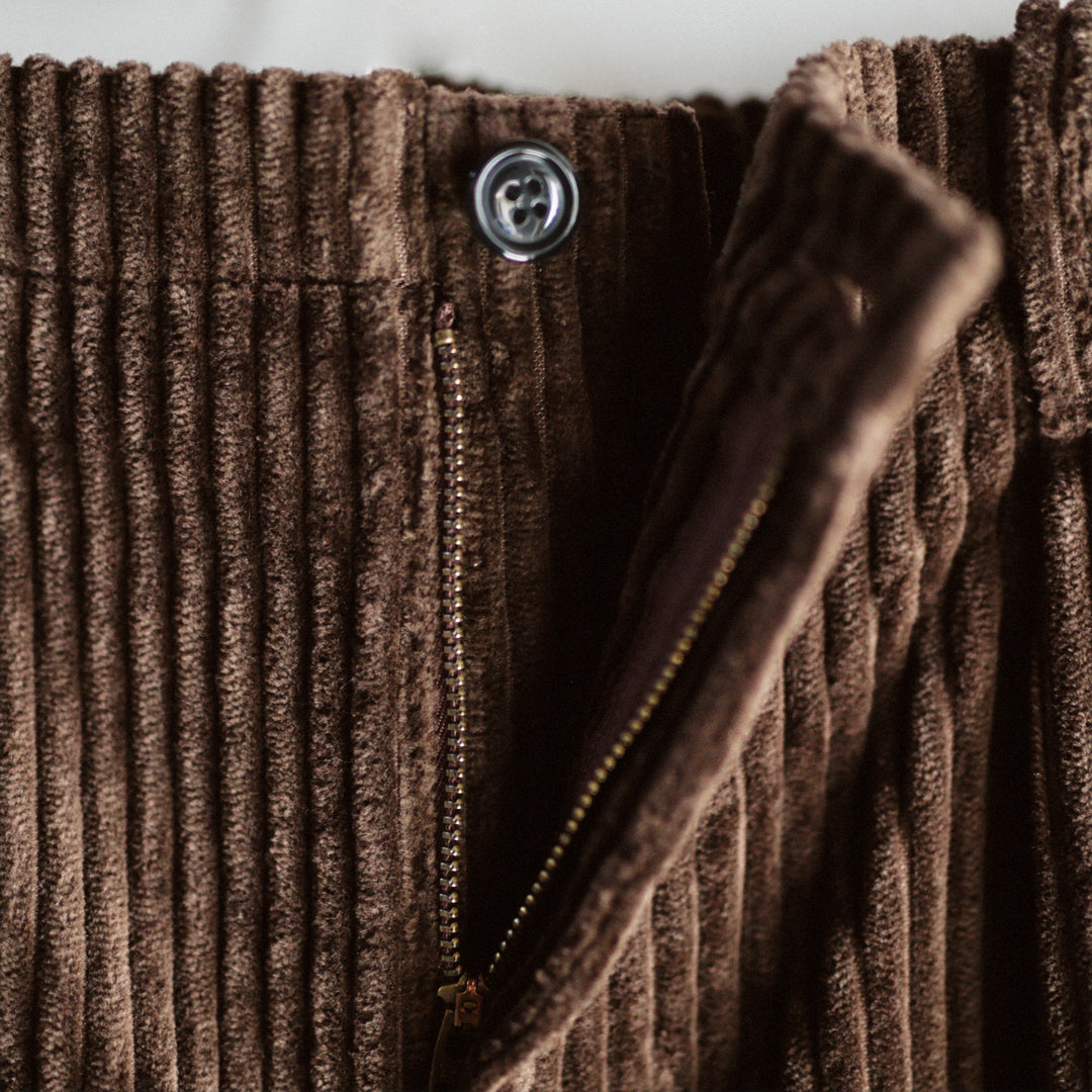 Limited Edition Col. / " Extra-Wide Corduroy " Slacks