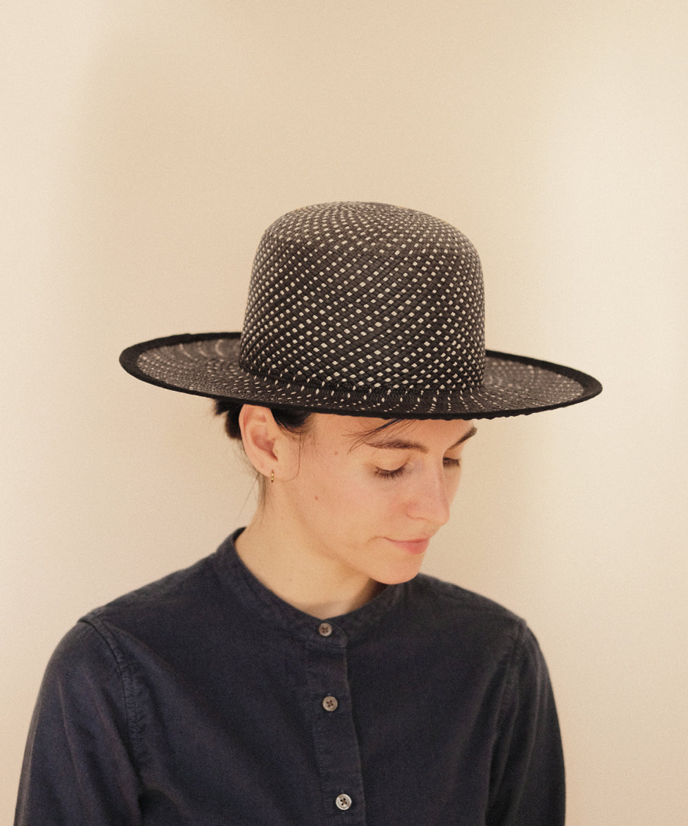 Italian Artisans Col / Wide Brim Black Hat / Panama