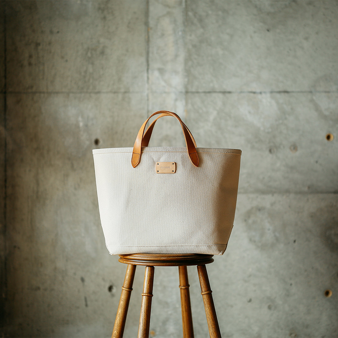 Classic Canvas Collection. – MOLTEMANI